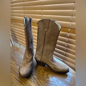 Vintage Stewart 1977 Tan suede leather womens Cowboy Boots size 6B